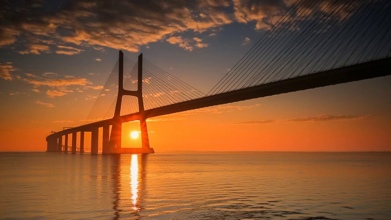 Sunset On Lisbon Bridge - Free Live Wallpaper